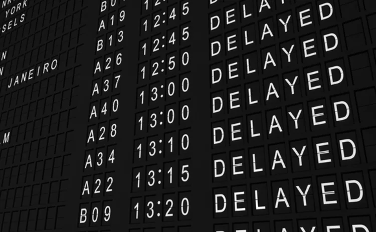 delayed-train-sign-web